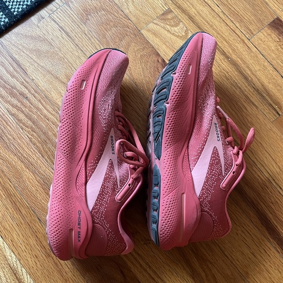 Brooks Ghost Max sz 9/40.5 - Picture 3 of 5